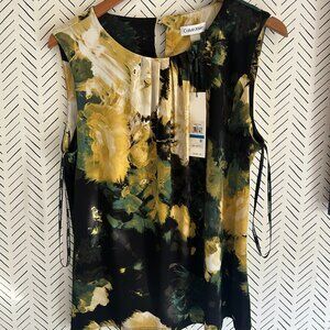 Calvin Klein Women’s Sleeveless Pleated Neck Top, XL